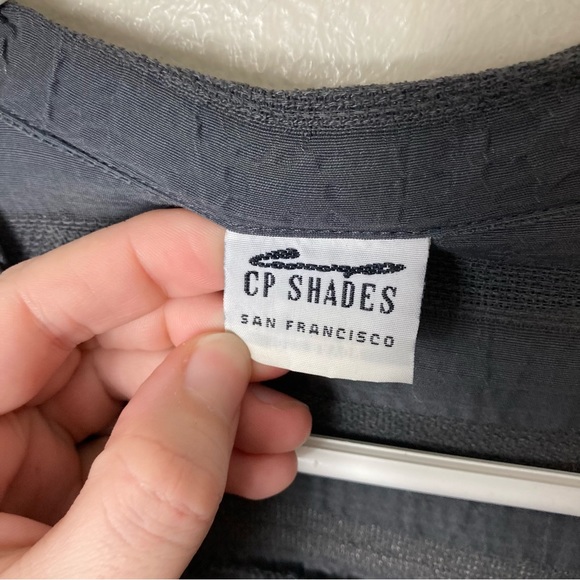 CP Shades gray crinkle texture long tunic button up womens L - Picture 8 of 9